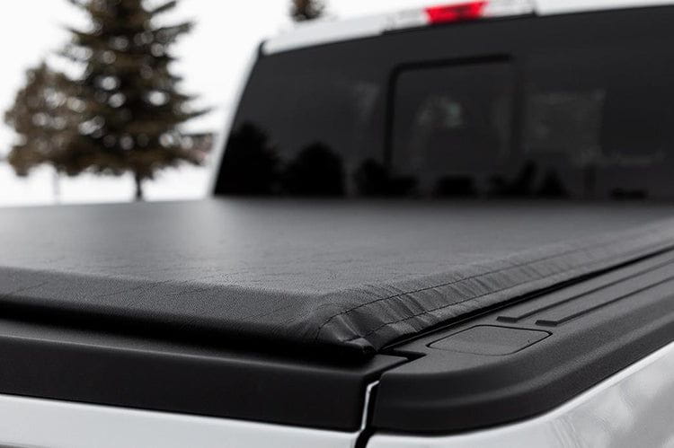 ACCESS® Lorado Roll-Up 2020-2023 GMC Sierra 2500/3500 6'8" Tonneau Cover 42419