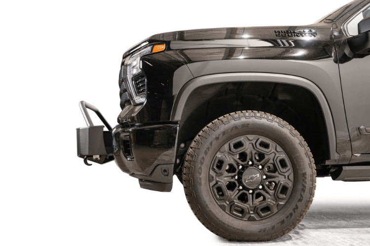 Fab Fours CH24-N6160-1 Chevy Silverado 2500/3500 2024 Winch Mount Front Bumper Pre-Runner Guard