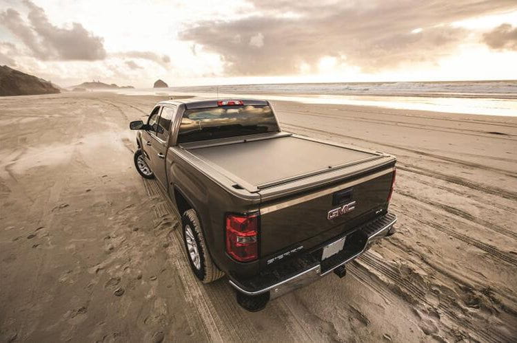 Roll-N-Lock A-Series 2015-2019 Chevy Silverado 2500/3500 6.6' Tonneau Cover BT221A