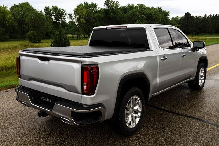 ACCESS® Original Roll-Up 2008-2016 Ford F250/F350/F450 Super Duty 6'8" Tonneau Cover 11339